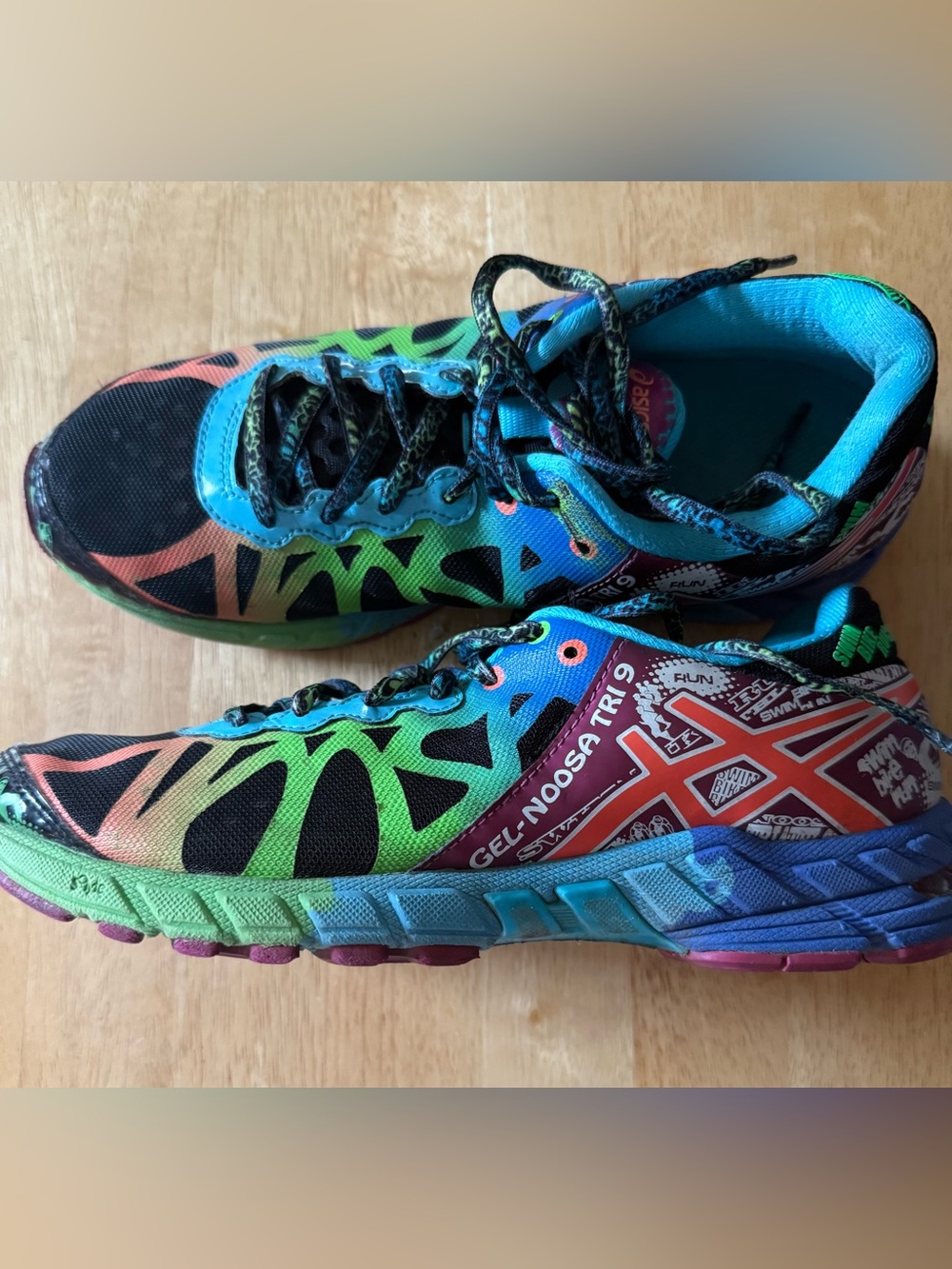 ⭐️NEW⭐️ ASICS Gel Noosa Tri 9 Sneakers